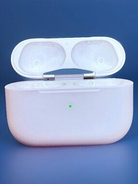 Apple AirPods Pro 2nd Gen USB-C Case A2968 - A Grade - OEM - Fast shipping